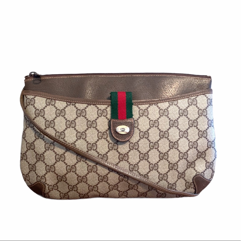 Gucci Vintage GG Supreme Shoulder Bag